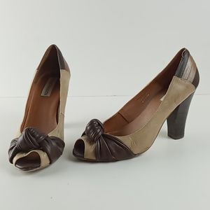 Steve Madden Two Tone Heels